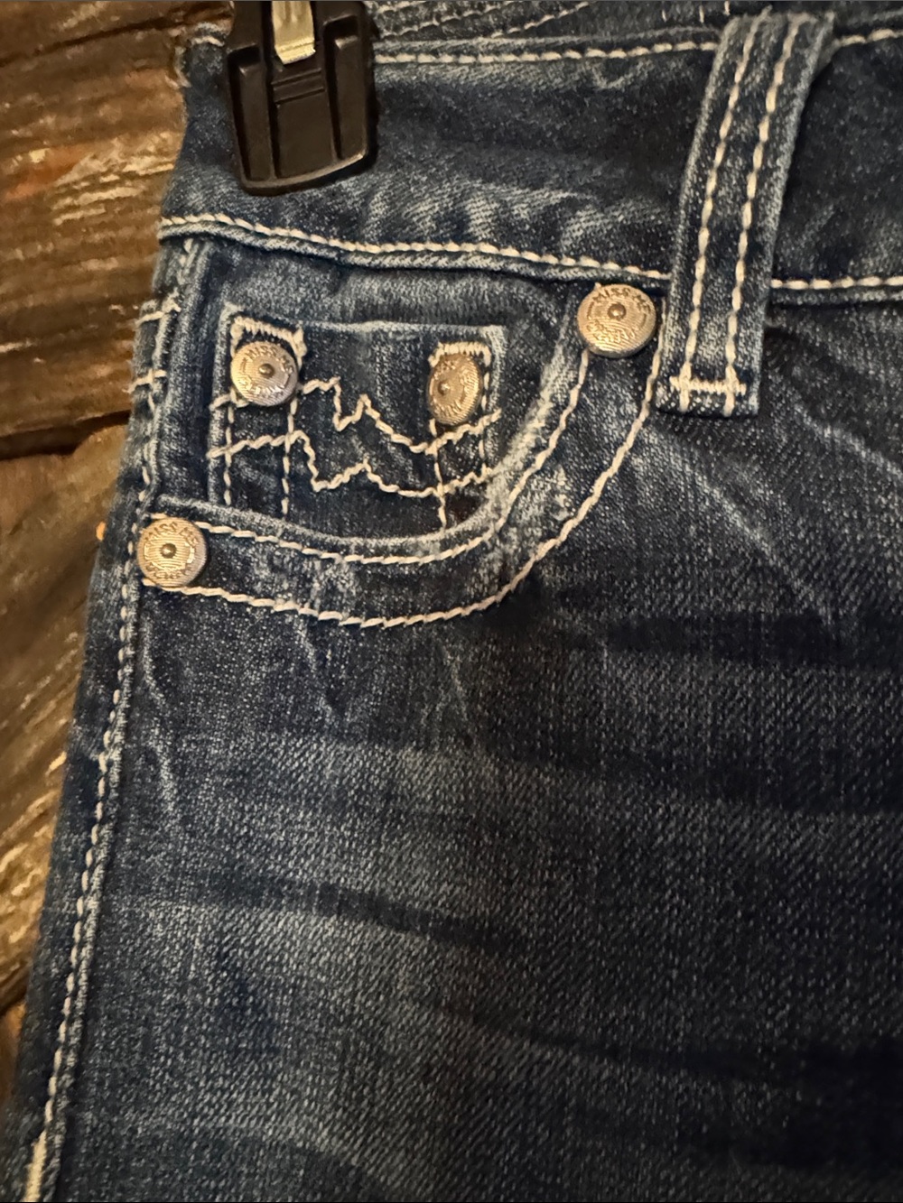 Miss Me Irene Bootcut Jeans with Embroidered Back Pockets - Picture 5 of 6